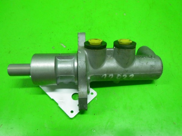 Hauptbremszylinder - HYUNDAI SONATA III (Y-3) 3.0 i V6 0BM0233